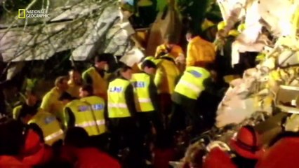 Uçak Kazası Raporu S14E01 Choosing Sides