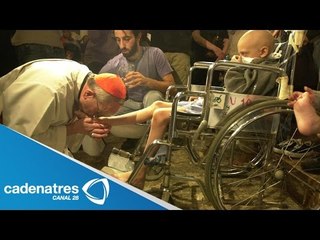 Papa Francisco vuelve a sorprender al mundo con acto de humildad