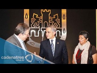 Miguel Ángel Mancera entrega reconocimientos a ministros de SCJN