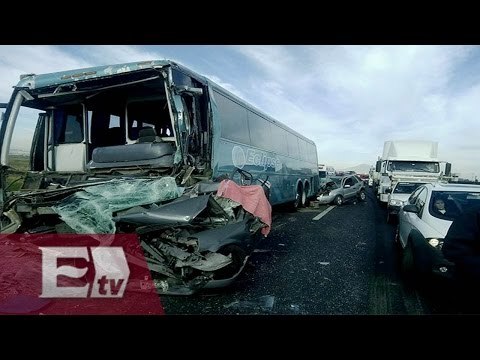 Banco de niebla provoca accidente en el Circuito Exterior Mexiquense / Francisco Zea