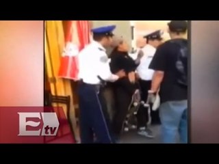 Policías capitalinos intentan detener a joven por patinar sobre la banqueta/ Vianey Esquinca
