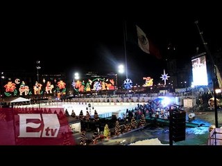 Cena navideña en el Zócalo capitalino para personas de escasos recursos/ Ricardo Salas