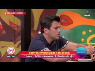 Cocina de solteros: ¡Salmón empanizado con avena! | Sale el Sol