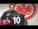 Marco Fabián fue presentado como refuerzo del Eintracht Frankfurt / Ricardo Salas