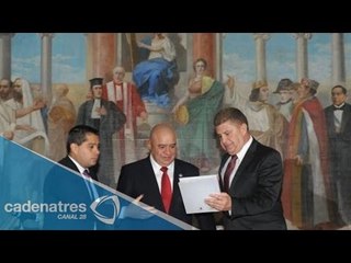 Entregan tercer informe de gobierno de Eruviel Avila