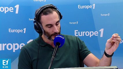 Hommage à Aznavour : les Invalides, "la fabrique des Héros" d'Emmanuel Macron