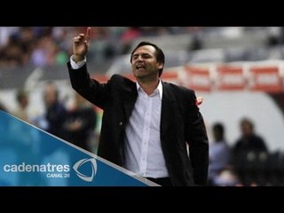 Chivas ratifica a Carlos Bustos como DT del club
