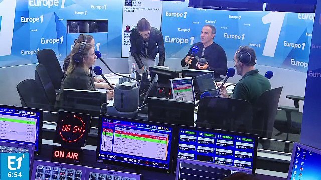 Matinale de Nikos Aliagas : Nicolas Canteloup désormais troisième humoriste d'Europe 1 derrière David Abiker et Laurent Cabrol