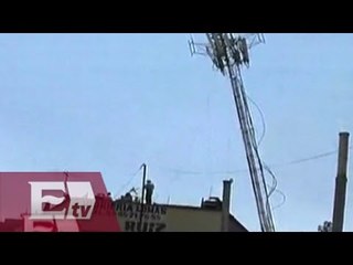Antena de telecomunicaciones a punto de caer sobre viviendas de la Miguel Hidalgo/ Yazmín Jalil