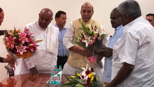 ದೆಹಲಿಯಲ್ಲಿ ರಾಜನಾಥ್ ಸಿಂಗ್ ದೇವೇಗೌಡ ಭೇಟಿ | Oneindia Kannada