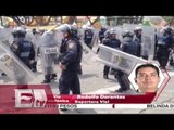 Enfrentamiento entre granaderos y vecinos peñón de los baños / Ricardo Salas