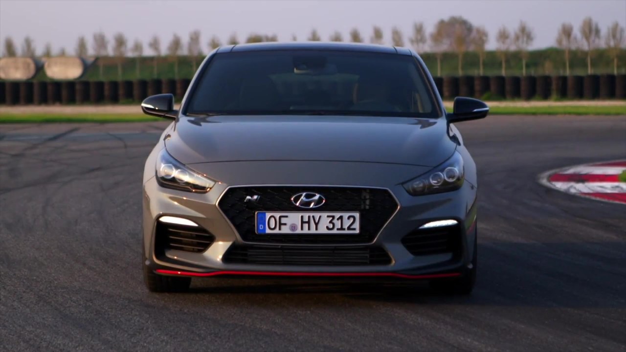 Hyundai i30 Fastback N vereint Dynamik und stilvolles Design