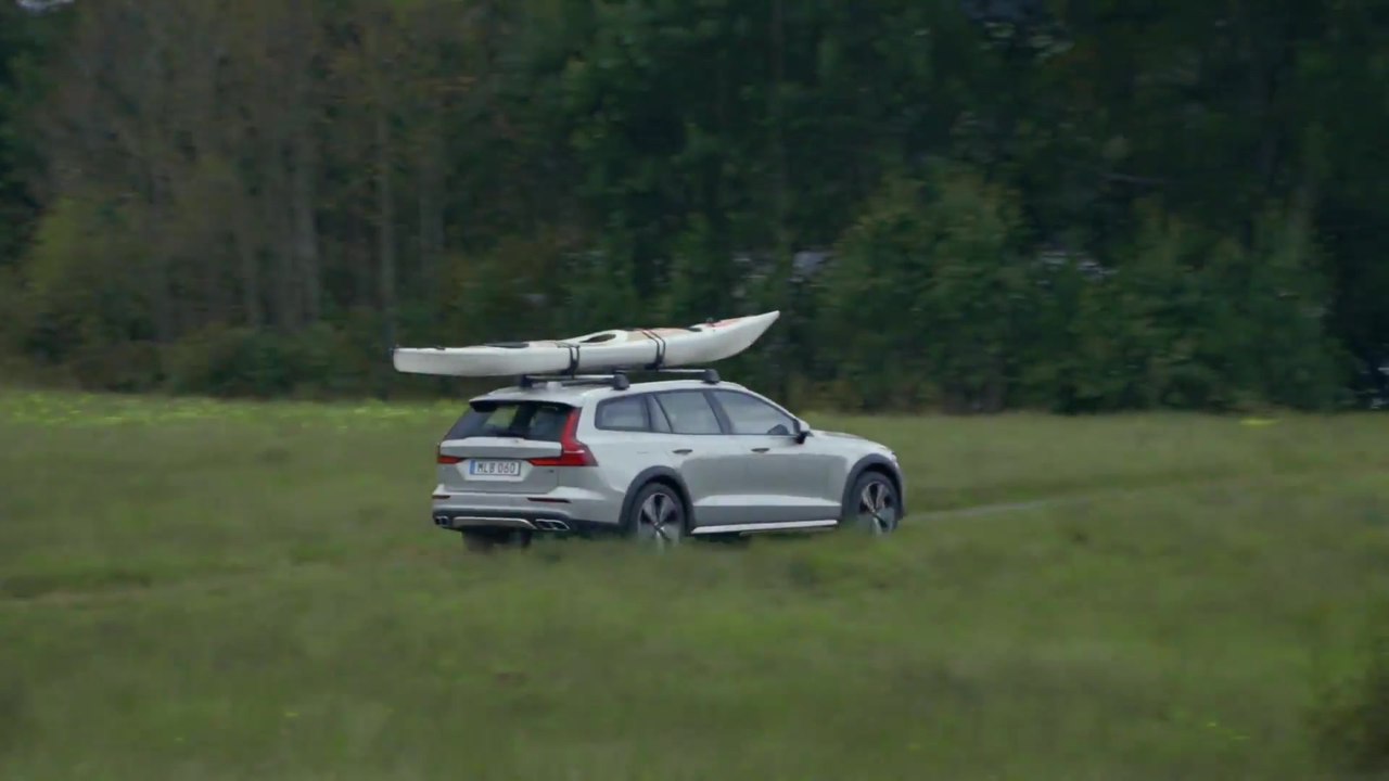 Einstieg in den neuen Allroad-Kombi Volvo V60 Cross Country ab 52.350 Euro