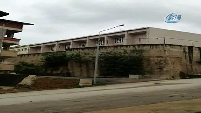 Okulda istinat duvarı çöktü! Öğrenciler tahliye edildi