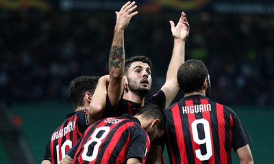 El Pipita e Cutrone garantem vitória para o AC Milan