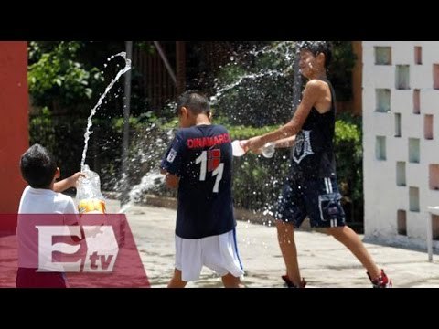 Atentas autoridades capitalinas para evitar desperdicio de agua en Sábado Santo/ Atalo Mata