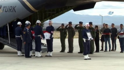 Batman şehitlerinin naaşları Amasya'ya getirildi