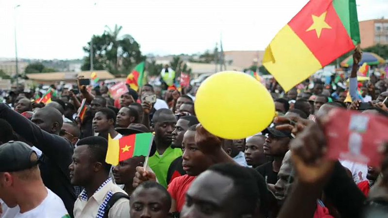 Kamerun: wahl in krisenzeiten