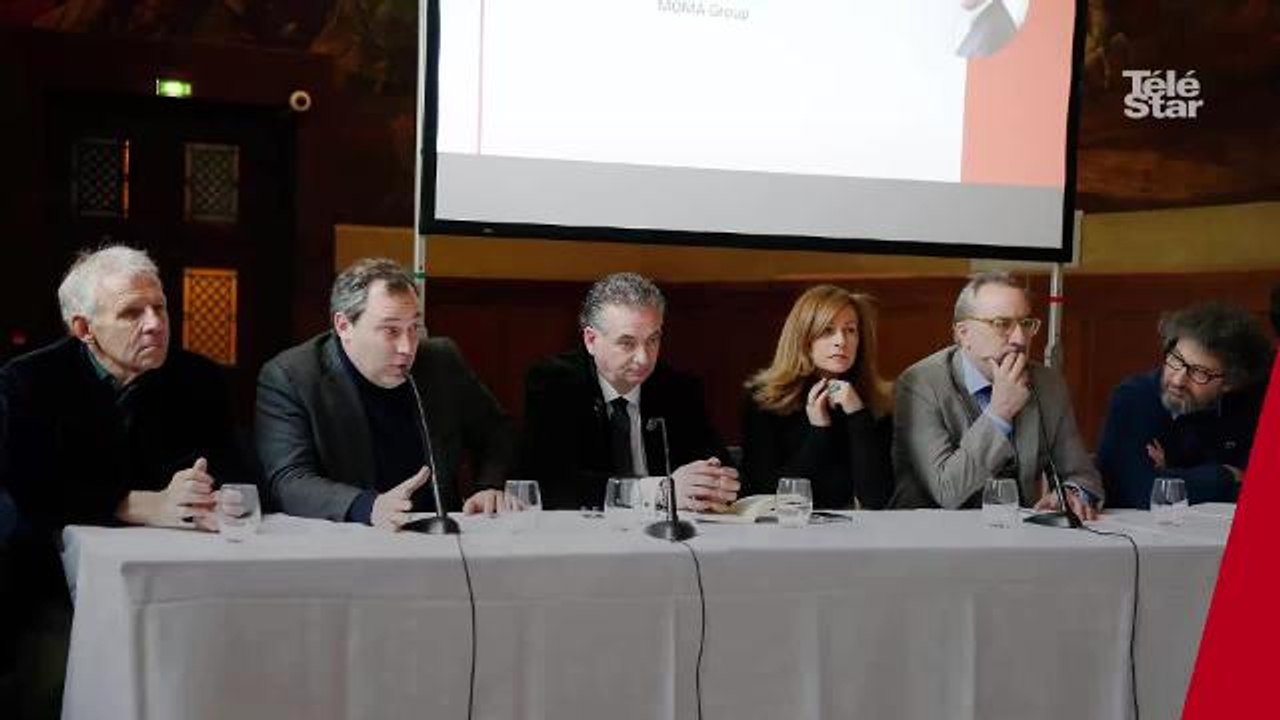 EN IMAGES. Toutes les photos du très poignant hommage national à Charles Aznavour