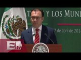 Videgaray dice que la recaudación fiscal mantiene la economía de México / Martín Espinosa