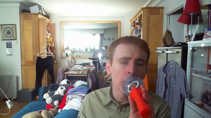 Wiwi égratigne "j'suis pas dupe" de Pomme