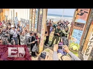 Abren muro para reunir a familias en la frontera con San Diego / Mariana H