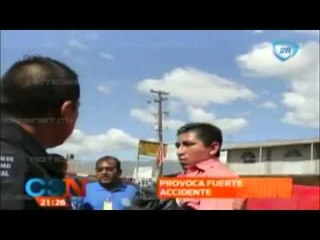 VIDEO: Alcalde ebrio provoca carambola en Oaxaca