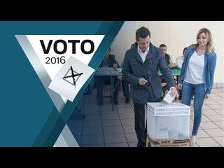 Peña Nieto y Angélica Rivera emiten su voto para la Asamblea Constituyente / Elecciones 2016