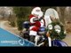 Santa Claus cambia trineo por moto / Santa Claus anda en motocicleta
