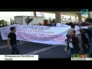 Bloqueo en Periférico Norte en protesta de las obras públicas