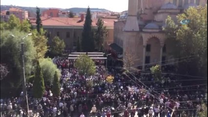 Batman Şehidi Uzman Çavuş Neşet Gök Son Yolculuğuna Uğurlanıyor