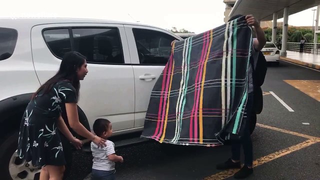 Father uses blanket vanishing trick to leave one-year-old son at airport