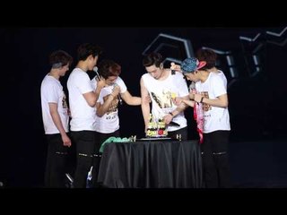 2015-02-14 2PM 香港演唱會片段：燦盛切蛋糕