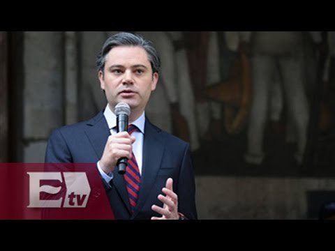 Nuño desmiente rumores sobre reforma educativa / Ricardo Salas
