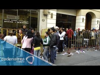 Miles de personas tramitan su credencial de elector