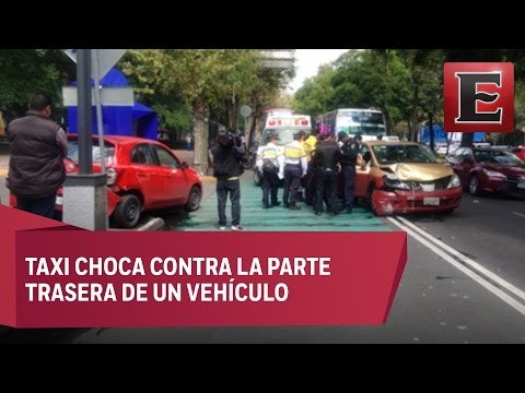Fuerte accidente vial en Reforma deja una mujer lesionada