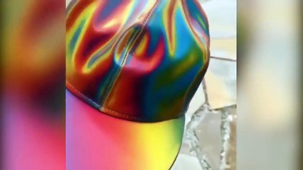 ESSAYEZ DE NE PAS ÊTRE SATISFAIT ! ( IMPOSSIBLE )