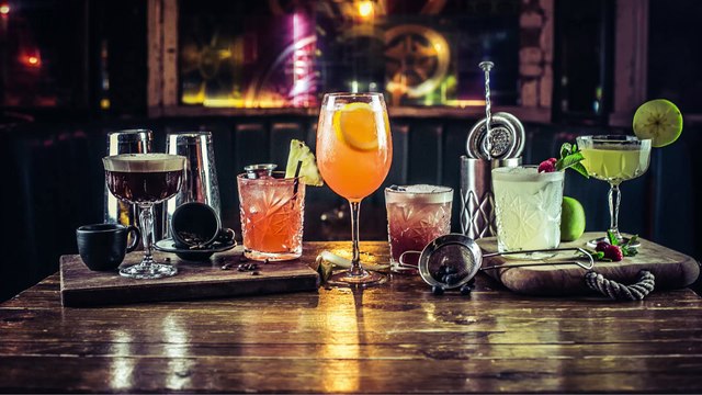 Ce cocktail réservé aux hommes chez Audi fait polémique !