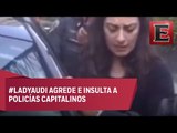 Mujer atropella a una persona e intenta huir