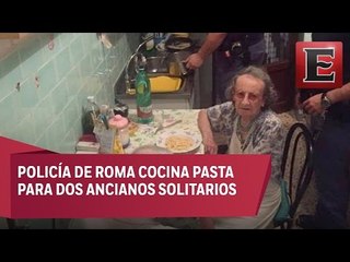 Policía en Roma prepara cena a pareja de ancianos solitarios