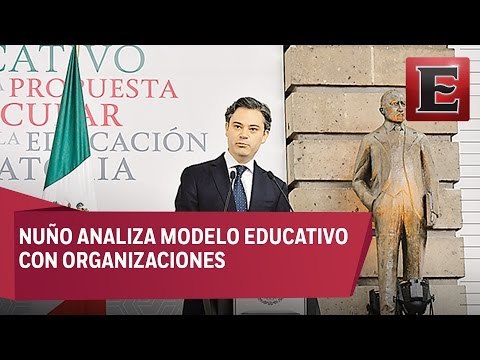 Nuño discute modelo educativo con organizaciones de la sociedad civil