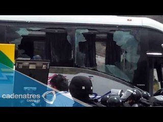 Nuevo enfrentamiento entre policias y normalistas de Ayotzinapa