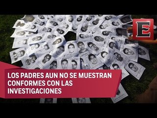 Marchan por los 43 estudiantes de Ayotzinapa en Chilpancingo
