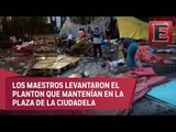 Integrantes de la CNTE desalojan campamento de La Ciudadela