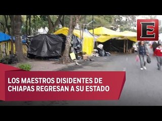 Maestros abandonan el plantón en la plaza de La Ciudadela