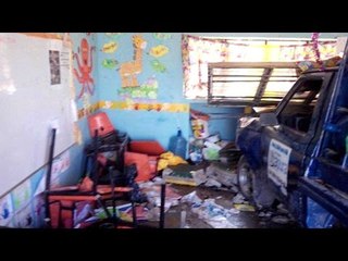 Camión choca contra kínder en Sinaloa y mata a dos menores