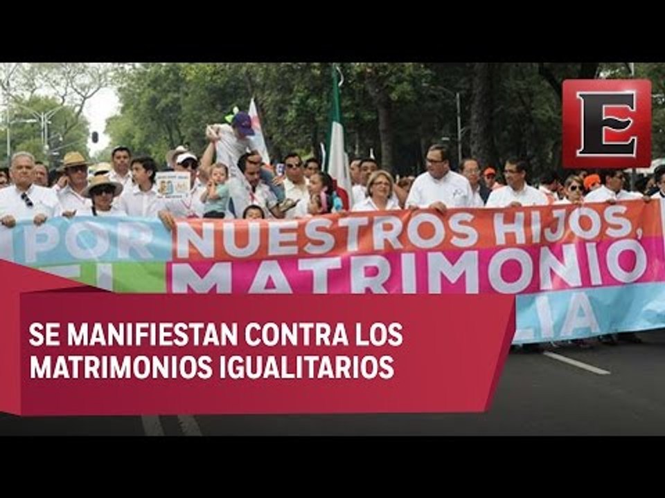 Movilización del Frente por la Familia llega al Ángel