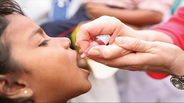 போலியோ சொட்டு மருந்தில் வைரஸ் இருப்பதாக பரவும் தகவலுக்கு அரசு விளக்கம்