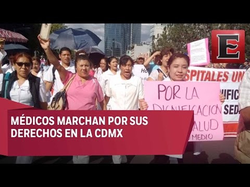 Médicos marchan en contra del recorte al sector salud