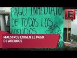 Maestros de Xalapa bloquean carreteras y las principales avenidas